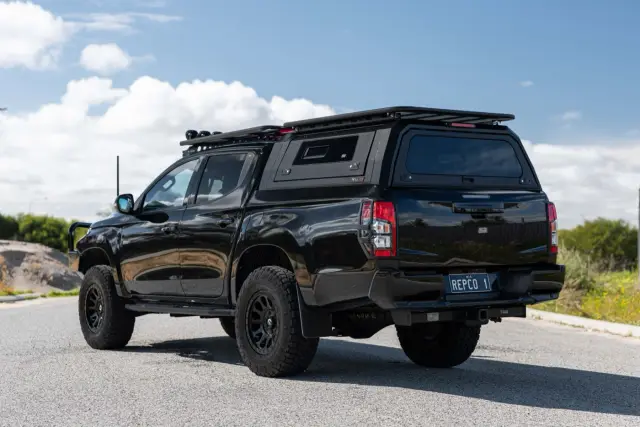 Sports Range 4x4 store, automotive retail marketing case study